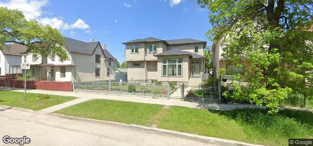 Larawan ng 447 Elgin Avenue sa Winnipeg, Manitoba
