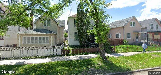 Larawan ng 448 Elgin Avenue sa Winnipeg, Manitoba
