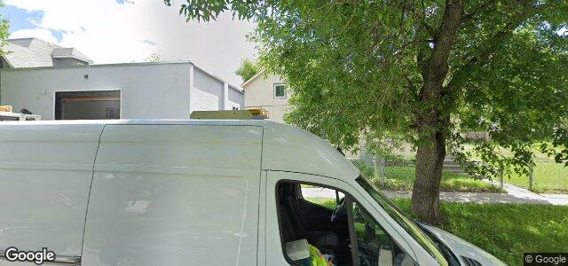 Larawan ng 448 Ross Avenue sa Winnipeg, Manitoba