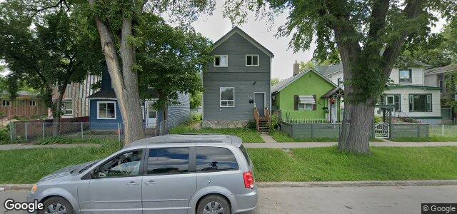 Larawan ng 582 Ross Avenue sa Winnipeg, Manitoba