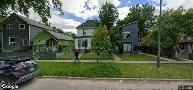 Larawan ng 588 Ross Avenue sa Winnipeg, Manitoba