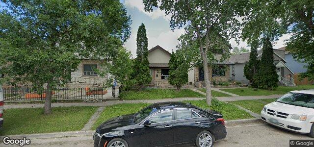 Larawan ng 605 Elgin Avenue sa Winnipeg, Manitoba