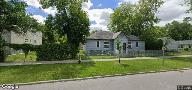 Larawan ng 618 Ross Avenue sa Winnipeg, Manitoba