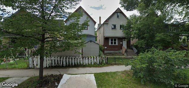 Larawan ng 622 Elgin Avenue sa Winnipeg, Manitoba