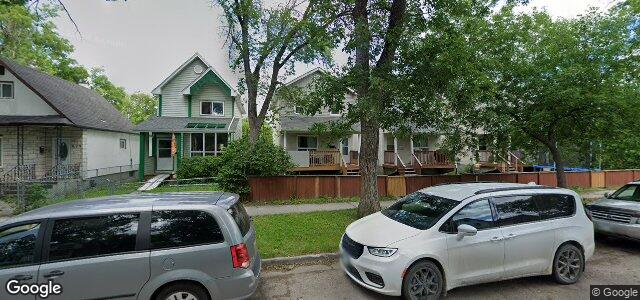 Larawan ng 625 Elgin Avenue sa Winnipeg, Manitoba