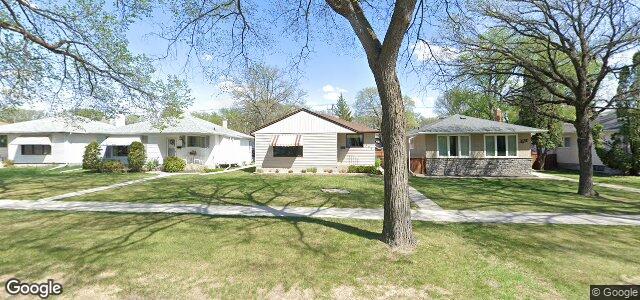 Larawan ng 524 Waverley Street sa Winnipeg, Manitoba