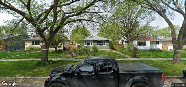 Larawan ng 543 Borebank Street sa Winnipeg, Manitoba