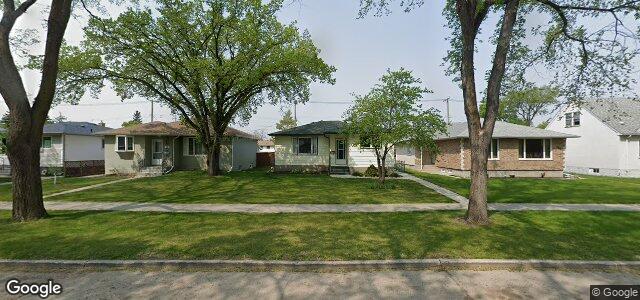 Larawan ng 571 Borebank Street sa Winnipeg, Manitoba