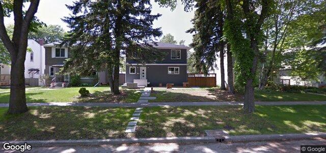 Photo of 579 Queenston Street in Winnipeg, Manitoba