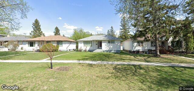 Larawan ng 582 Waverley Street sa Winnipeg, Manitoba