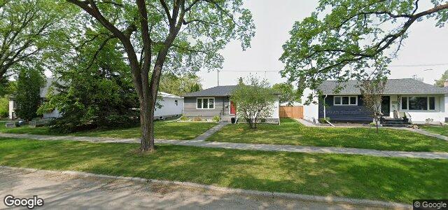 Larawan ng 587 Borebank Street sa Winnipeg, Manitoba