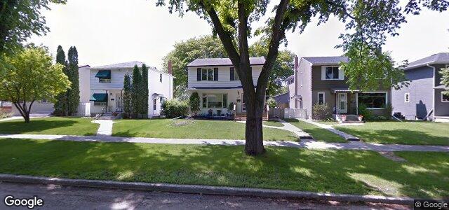 Photo of 587 Queenston Street in Winnipeg, Manitoba