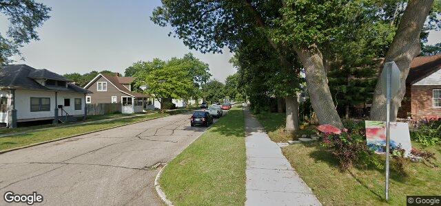 Larawan ng 591 Oak Street sa Winnipeg, Manitoba