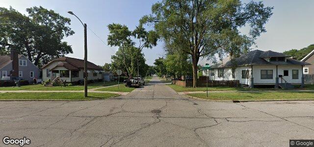 Larawan ng 594 Oak Street sa Winnipeg, Manitoba