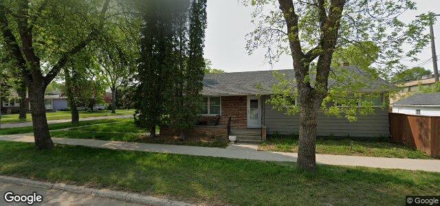 Larawan ng 601 Queenston Street sa Winnipeg, Manitoba