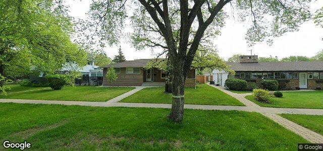 Larawan ng 612 Waverley Street sa Winnipeg, Manitoba
