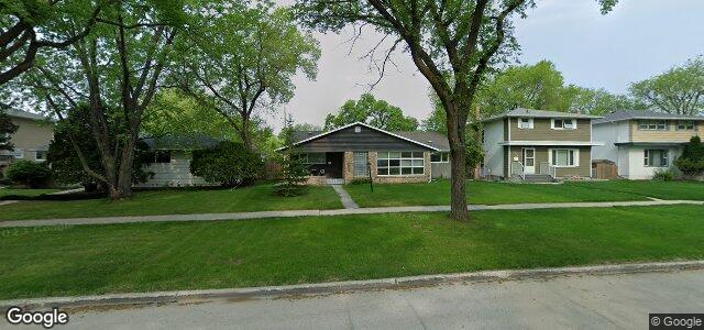 Larawan ng 633 Waverley Street sa Winnipeg, Manitoba