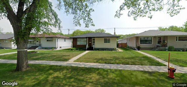 Larawan ng 642 Borebank Street sa Winnipeg, Manitoba