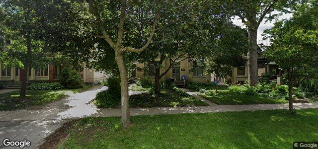 Larawan ng 649 Waterloo Street sa Winnipeg, Manitoba