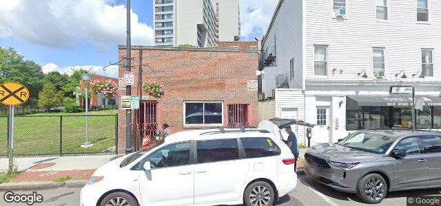 Larawan ng 657 Cambridge Street sa Winnipeg, Manitoba