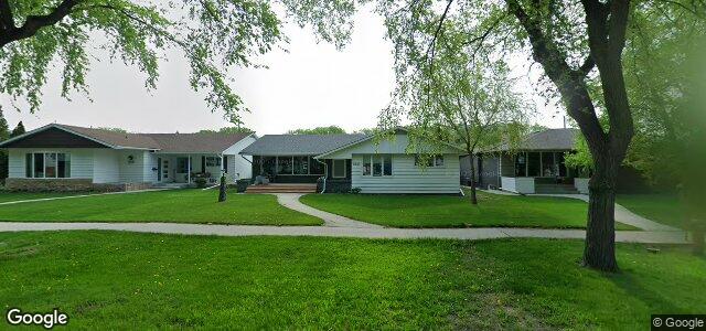Larawan ng 662 Waverley Street sa Winnipeg, Manitoba