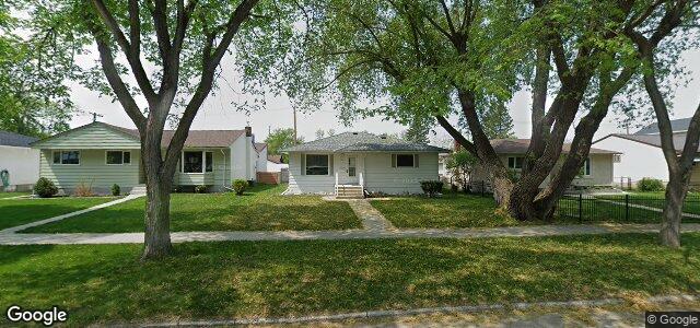 Larawan ng 667 Borebank Street sa Winnipeg, Manitoba