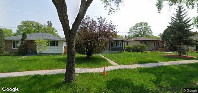 Larawan ng 668 Borebank Street sa Winnipeg, Manitoba