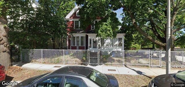 Larawan ng 669 Cambridge Street sa Winnipeg, Manitoba