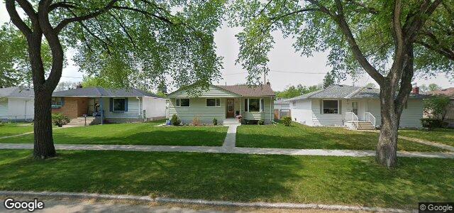 Larawan ng 671 Borebank Street sa Winnipeg, Manitoba