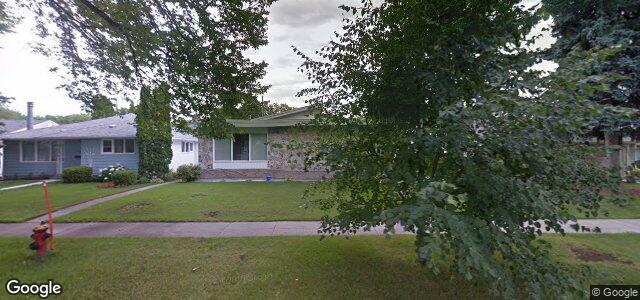Larawan ng 676 Queenston Street sa Winnipeg, Manitoba