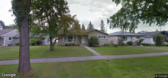 Larawan ng 684 Queenston Street sa Winnipeg, Manitoba