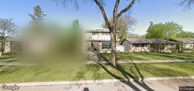 Larawan ng 687 Brock Street sa Winnipeg, Manitoba