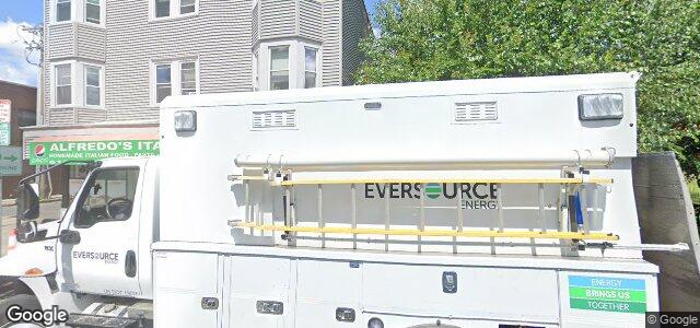 Larawan ng 689 Cambridge Street sa Winnipeg, Manitoba