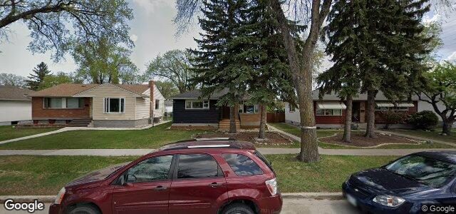 Larawan ng 692 Montrose Street sa Winnipeg, Manitoba