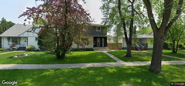 Larawan ng 704 Borebank Street sa Winnipeg, Manitoba