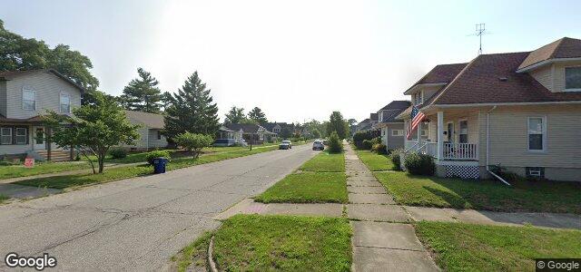 Larawan ng 704 Oak Street sa Winnipeg, Manitoba