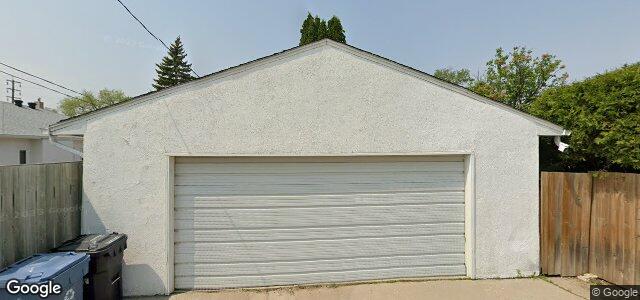 Larawan ng 708 Lindsay Street sa Winnipeg, Manitoba