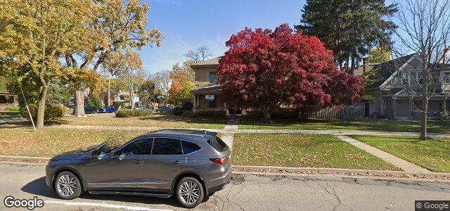 718 Waterloo Street（加拿大曼尼托巴省温尼伯市）房屋照片