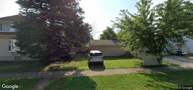 Larawan ng 736 Oak Street sa Winnipeg, Manitoba