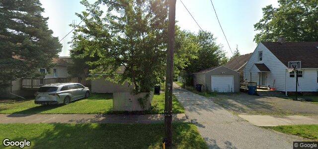 Larawan ng 744 Oak Street sa Winnipeg, Manitoba