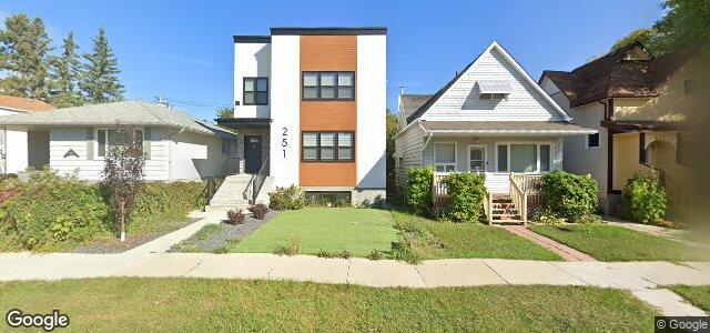 Larawan ng 1-251 Bertrand Street sa Winnipeg, Manitoba