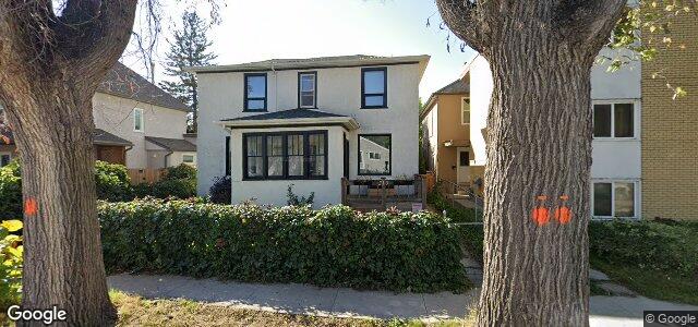 Larawan ng 210 Bertrand Street sa Winnipeg, Manitoba