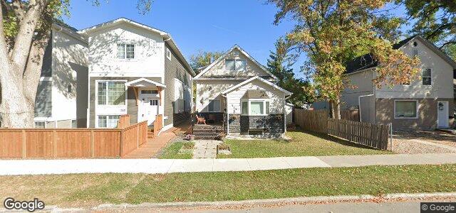 Larawan ng 217 Bertrand Street sa Winnipeg, Manitoba