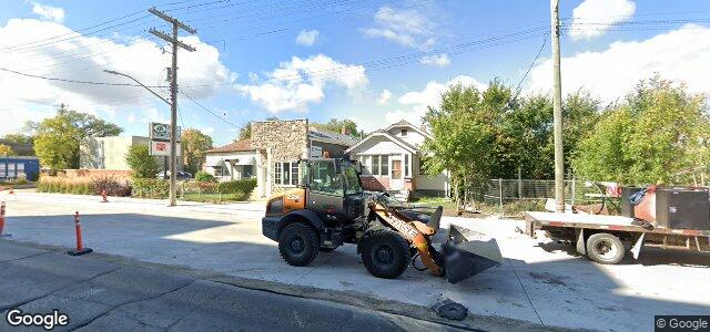 Larawan ng 325 Des Meurons Street sa Winnipeg, Manitoba