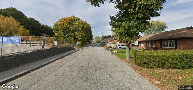 Larawan ng 328 Youville Street sa Winnipeg, Manitoba