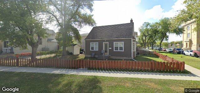 Photo of 336 De La Cathedrale Avenue in Winnipeg, Manitoba