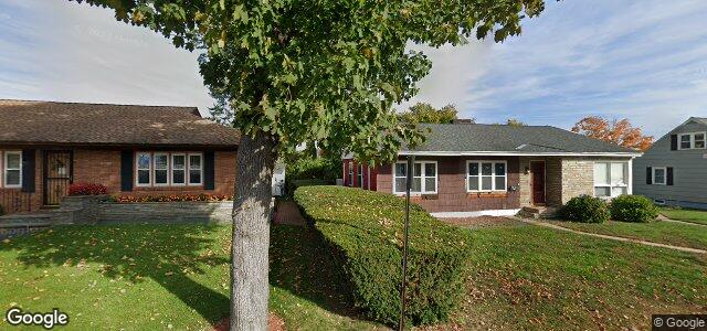 Larawan ng 349 Youville Street sa Winnipeg, Manitoba