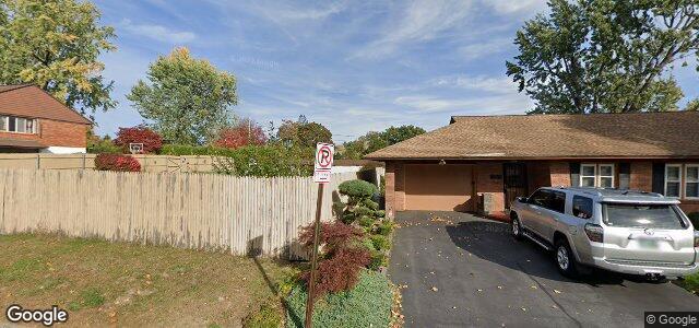 Larawan ng 363 Youville Street sa Winnipeg, Manitoba