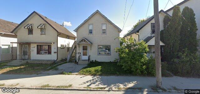 Larawan ng 366 Des Meurons Street sa Winnipeg, Manitoba
