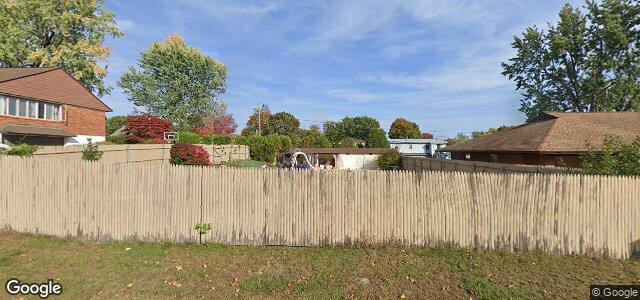 Larawan ng 367 Youville Street sa Winnipeg, Manitoba